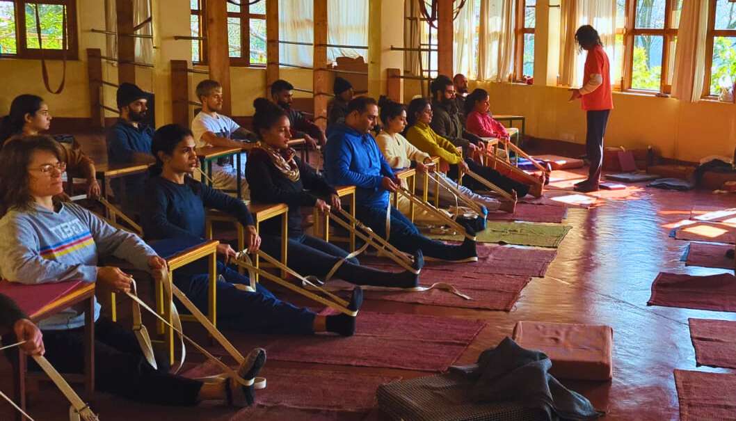 Hall 1 yoga ropes and red floor